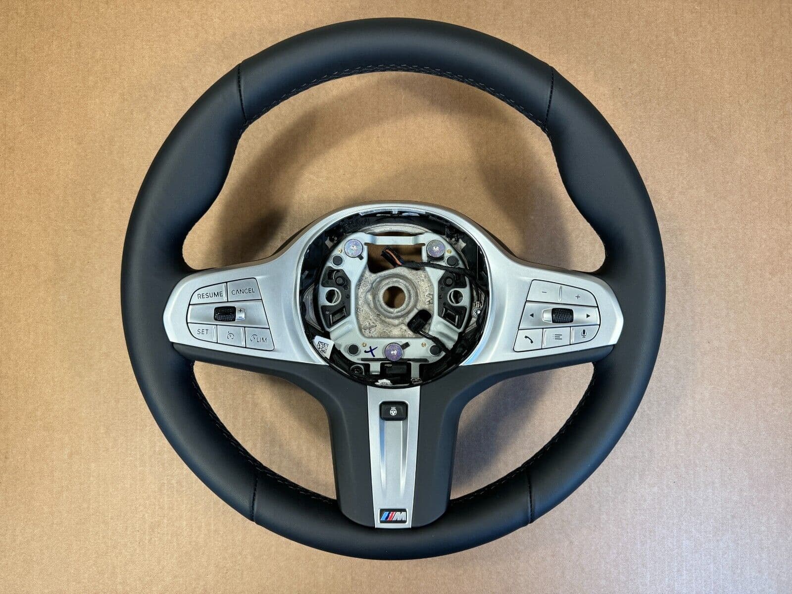 BMW 7 G11/G12 LCI X7 G07 GENUINE M Steering Wheel VIBRO Heating