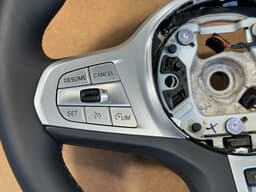 BMW BMW 7 G11/G12 LCI X7 G07 GENUINE M Steering Wheel VIBRO Heating — thumbnail 3