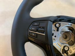 BMW BMW X3 X4 X5 X6 F25 F26 F15 F15 OEM Sport Steering Wheel Nappa Leather M Stitch — thumbnail 3