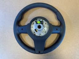 BMW BMW F15 F16 F25 F26 F39 F45 F48 GENUINE USA M Steering Wheel CARBON — thumbnail 10