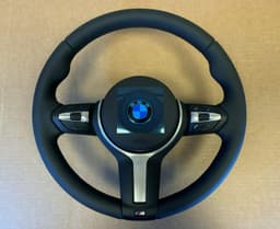 BMW BMW F20 F21 F22 F23 F30 F31 F32 F33 F34 F36 F39 F45 F48 OEM M Steering Wheel — thumbnail 2