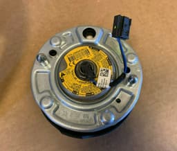 BMW BMW F20 F21 F22 F23 F30 F31 F32 F33 F34 F36 F39 F45 F48 OEM M Steering Wheel — thumbnail 6