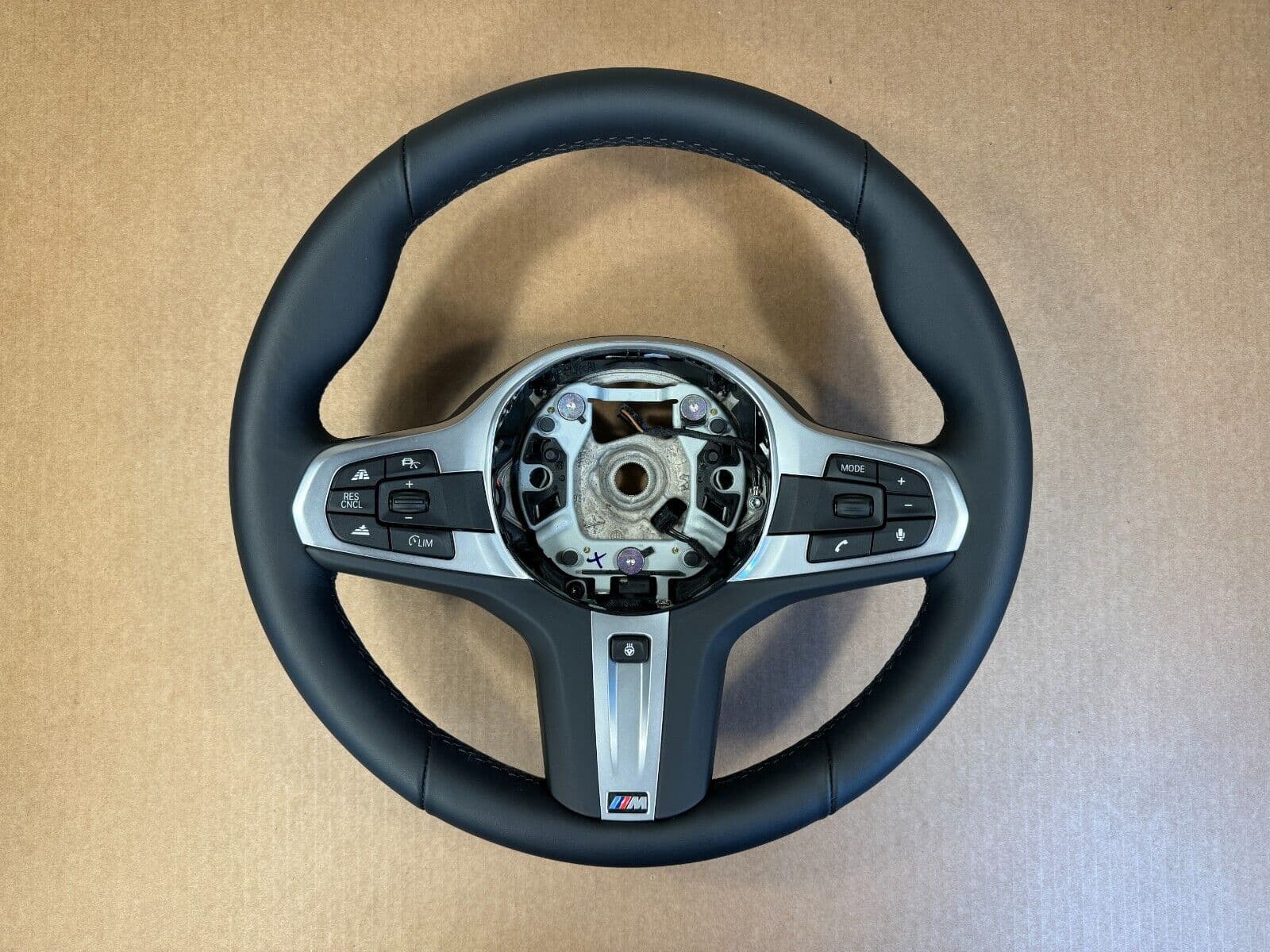 BMW BMW 5 6 X3 X4 G30 G31 G32 G01 G02 G08 M Steering Wheel HEATING VIBRO ACC