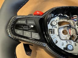 BMW BMW M2 G87 M3 G80 G20 G21 M4 G82 M Steering Wheel Carbon VIBRO — thumbnail 7