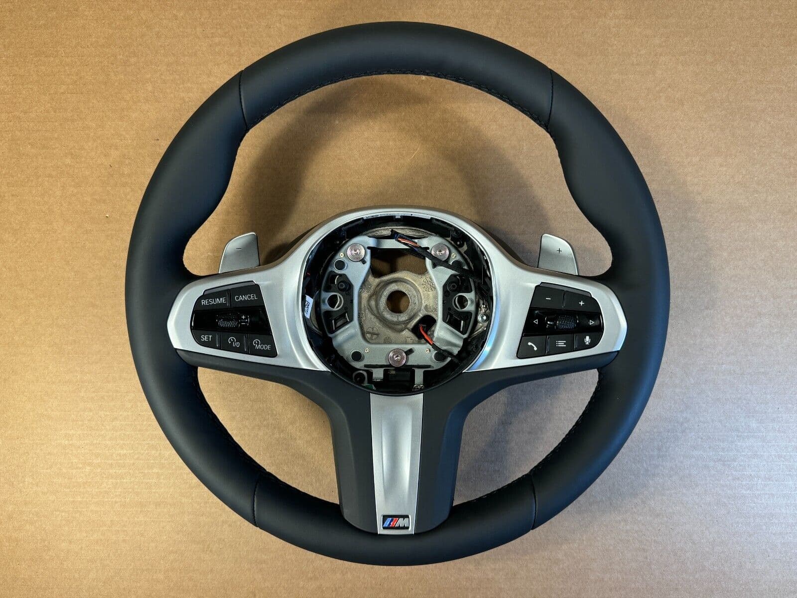 BMW BMW X5 X6 X7 G05 G06 G07 LCI M Steering Wheel Paddles VIBRO HEATING ASSIST+