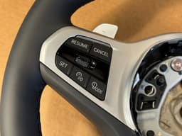 BMW BMW X5 X6 X7 G05 G06 G07 LCI M Steering Wheel Paddles VIBRO HEATING ASSIST+ — thumbnail 3