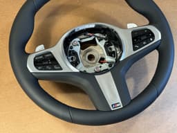 BMW BMW X5 X6 X7 G05 G06 G07 LCI M Steering Wheel Paddles VIBRO HEATING ASSIST+ — thumbnail 2