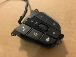 BMW BMW 3 8 X5 X6 X7 Z4 G20 G21 G14 G15 G16 G05 G06 G07 G29 M Steering Wheel Buttons — thumbnail 7