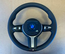BMW BMW F20 F21 F22 F23 F30 F31 F32 F33 F34 F36 OEM USA M Sport Steering Wheel — thumbnail 2
