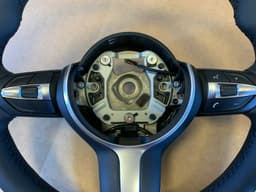 BMW BMW F20 F21 F22 F23 F30 F31 F32 F33 F34 F36 OEM USA M Sport Steering Wheel — thumbnail 4