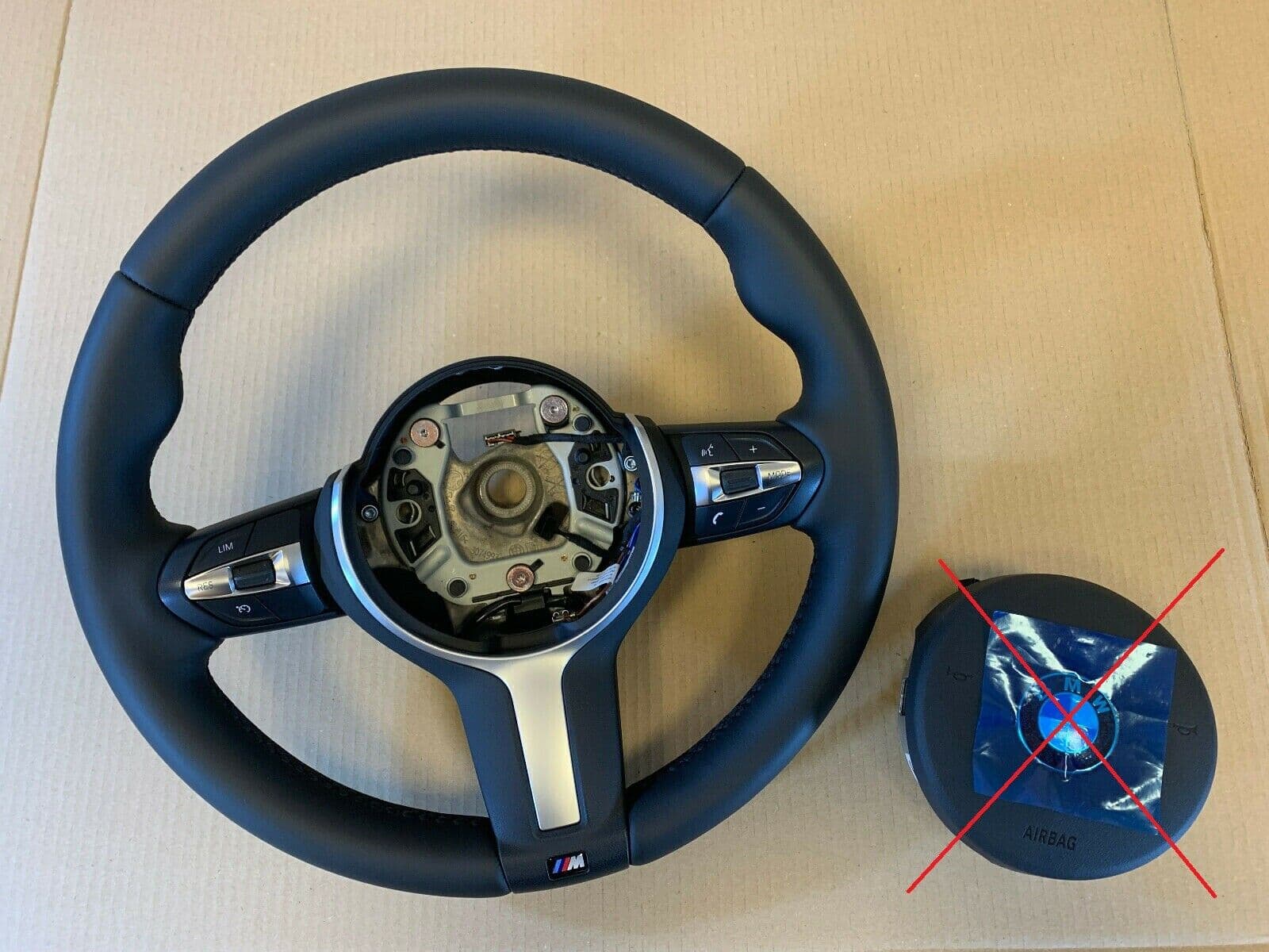 BMW BMW F01 F02 F03 F04 F06 F07 F10 F11 F12 F13 OEM M Sport Steering Wheel HEATING