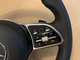 MERCEDES-BENZ Mercedes W118 W167 W177 W205 W253 W293 OEM NEW SPORT Steering Wheel A0004605804 — thumbnail 2
