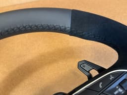LAMBORGHINI NEW Lamborghini URUS 4M Alcantara Leather Steering Wheel Black Stiching +HEATING — thumbnail 8