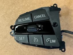 BMW BMW 3 8 X5 X6 X7 Z4 G20 G21 G14 G15 G16 G05 G06 G07 G29 M Steering Wheel Buttons — thumbnail 3