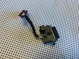 BMW BMW 1 2 3 5 6 7 8 X3 X4 X5 X6 X7 OEM G series Steering Wheel Heating Pushbutton — thumbnail 9