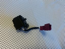 BMW BMW 1 2 3 5 6 7 8 X3 X4 X5 X6 X7 OEM G series Steering Wheel Heating Pushbutton — thumbnail 10
