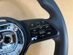 MERCEDES-BENZ Mercedes W118 W167 W177 W205 W253 W293 OEM NEW SPORT Steering Wheel A0004609901 — thumbnail 4