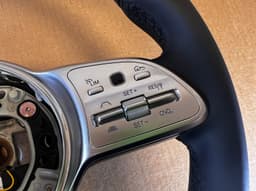 MERCEDES-BENZ Mercedes W177 W205 W243 W247 w253 OEM SPORT RHD Steering Wheel A0004609901 — thumbnail 4