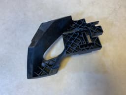 BMW BMW X5 F15 F85 X16 F16 F86 GENUINE Right Headlight Outer Holder — thumbnail 9