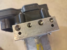 PORSCHE Porsche 991 911 TURBO S ABS BRAKE UNIT HYDRAULIC VALVE BLOCK 99135575551 — thumbnail 10