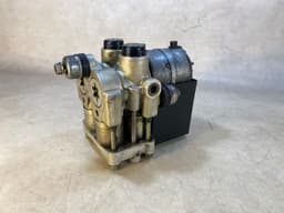 BMW GENUINE BMW E23 7 ABS Brake Pump 34511154995 — thumbnail 3