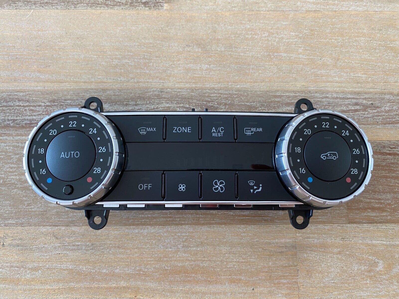 MERCEDES-BENZ Mercedes G class W463 GENUINE Heater A/C Climate Control Unit A4639065100