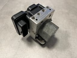 PORSCHE Porsche 991 911 GENUINE ABS BRAKE UNIT HYDRAULIC VALVE BLOCK — thumbnail 2