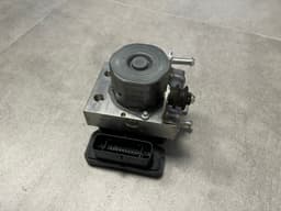 PORSCHE Porsche 991 911 GENUINE ABS BRAKE UNIT HYDRAULIC VALVE BLOCK — thumbnail 10