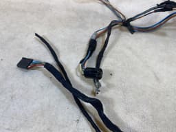 BMW GENUINE BMW E23 7 SERIES Front Door Wiring 61121380031 — thumbnail 5