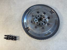 PORSCHE Porsche 911 991 Carrera 3.8 GENUINE PDK Mass Flywheel 99111402000 — thumbnail 9
