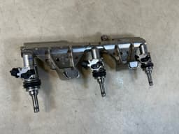 PORSCHE Porsche 911 991 GENUINE Fuel Collection Pipe 1-3 cyl. with Injection Nozzle — thumbnail 3