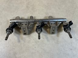 PORSCHE Porsche 911 991 GENUINE Fuel Collection Pipe 1-3 cyl. with Injection Nozzle — thumbnail 7
