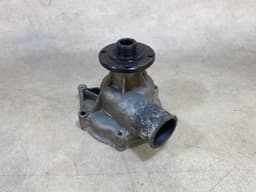 BMW BMW 5 E12 E28 E34 6 E24 7 E23 E32 GENUINE Water Pump 11519070761 — thumbnail 1