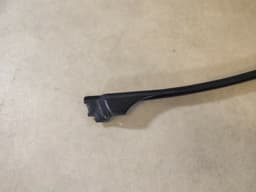 BMW BMW X5 series E70 sealing door groove door front upper left 51767208583 — thumbnail 3