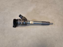 BMW Original Injector nozzle BMW Mini F39 F45 F46 F48 F54 F55 F56 F57 F60 G30 G31 — thumbnail 5