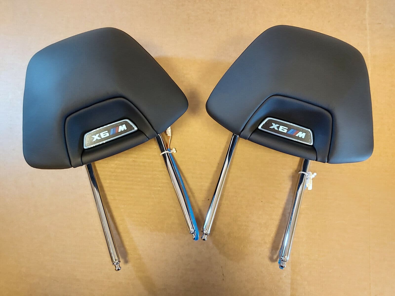 BMW 🔥 GENUINE BMW X6 G06 X6 M LED LOGO FRONT SEAT HEAD REST HEADREST SET X2 PCS 🔥