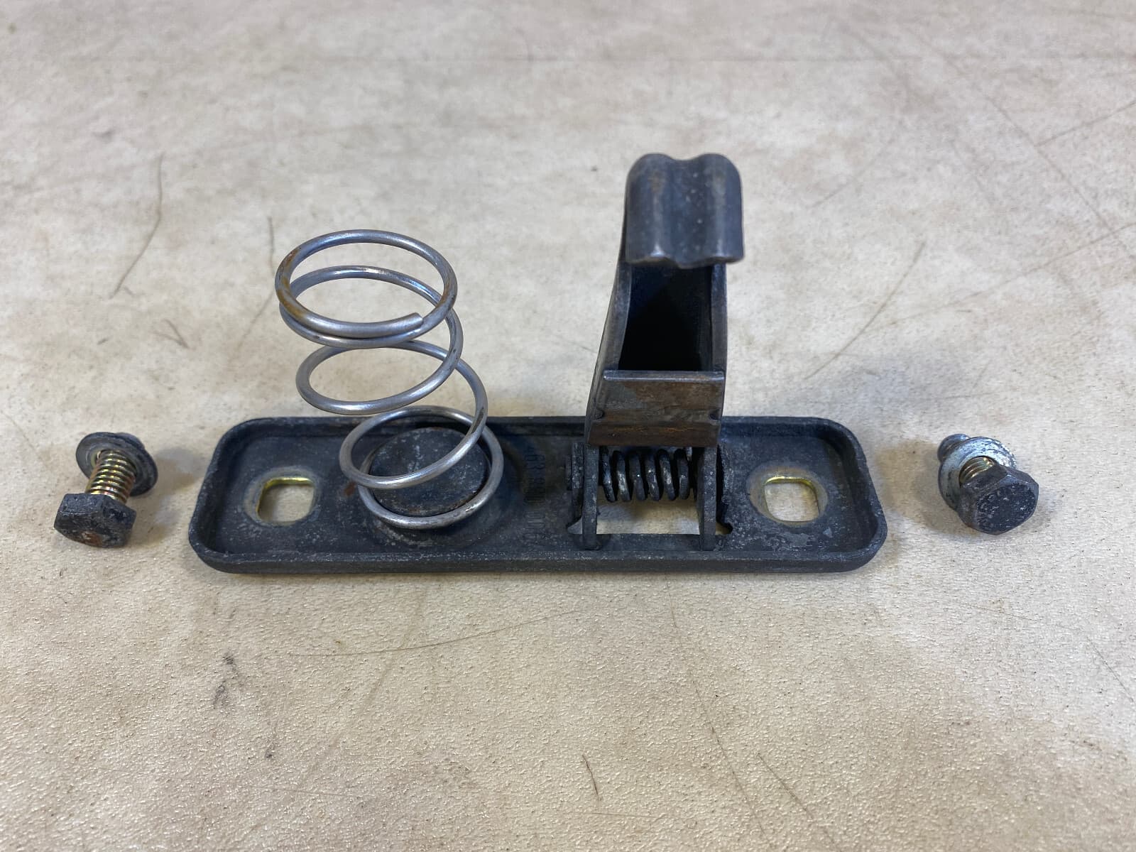 MERCEDES-BENZ Mercedes G class W463 GENUINE Hood Lock Hook A4638800064