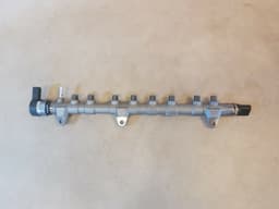 BMW BMW G20 G30 G11 G15 G01 G02 G05 G07 Genuine Pressure Accumulator 13538571569 — thumbnail 9