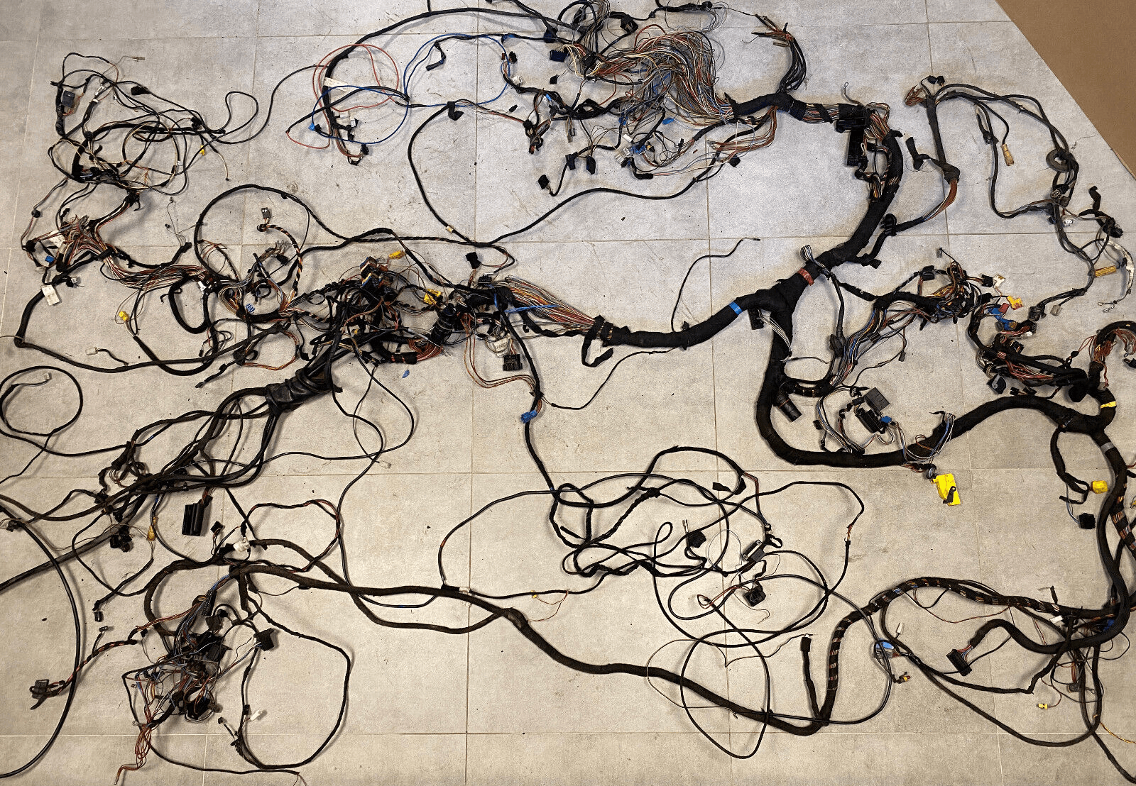 MERCEDES-BENZ Mercedes G class W463 2002y GENUINE Full Wire WIRING HARNESS A4635404406