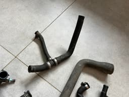 MERCEDES-BENZ Mercedes G class W463 G400 CDI GENUINE Coolant Hoses — thumbnail 4