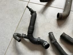 MERCEDES-BENZ Mercedes G class W463 G400 CDI GENUINE Coolant Hoses — thumbnail 9