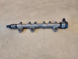 BMW BMW 3 G20 5 G30 G31 X3 G01 X4 G02 B47 High pressure accumulator injector line — thumbnail 2