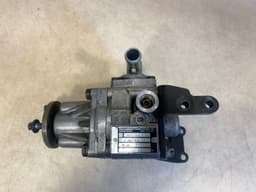 MERCEDES-BENZ Mercedes G class W463 GENUINE Hydraulic pump A4634660301 — thumbnail 7