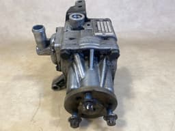 MERCEDES-BENZ Mercedes G class W463 GENUINE Hydraulic pump A4634660301 — thumbnail 3