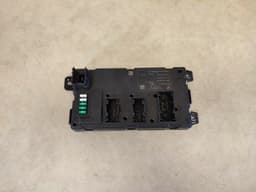 BMW BMW 1 2 3 4 F20 F22 F30 F36 REAR BODY COMFORT CONTROL ECU FUSE BOX 9499002 — thumbnail 4