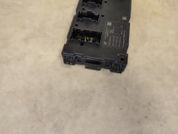 BMW BMW 1 2 3 4 F20 F22 F30 F36 REAR BODY COMFORT CONTROL ECU FUSE BOX 9499002 — thumbnail 8