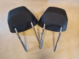 BMW 🔥 GENUINE BMW X6 G06 X6 M LED LOGO FRONT SEAT HEAD REST HEADREST SET - X2 PCS — thumbnail 4