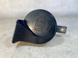 BMW BMW 7 E23 HORN SOUND SIGNAL LOW 35717 — thumbnail 1