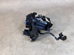 BMW Genuine BMW 7 G11 G12 7463761 Adaptive LED Left headlights Inner Light Module — thumbnail 6