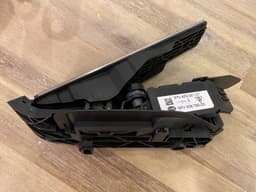 PORSCHE Porsche 911 991.1 991.2 GENUINE GAS BRAKE STEP PEDAL SET — thumbnail 7